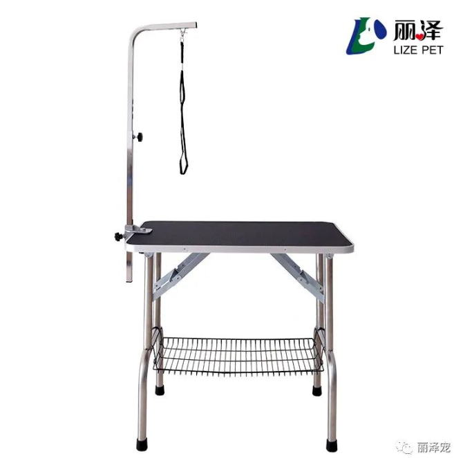 Stainless steel legs - folding beauty table